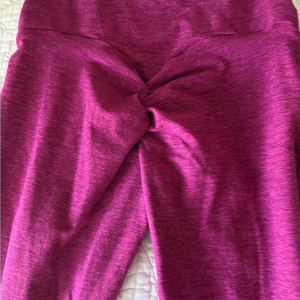 Bombshell Leggings Scrunch Butt Curves Size M Fuschia